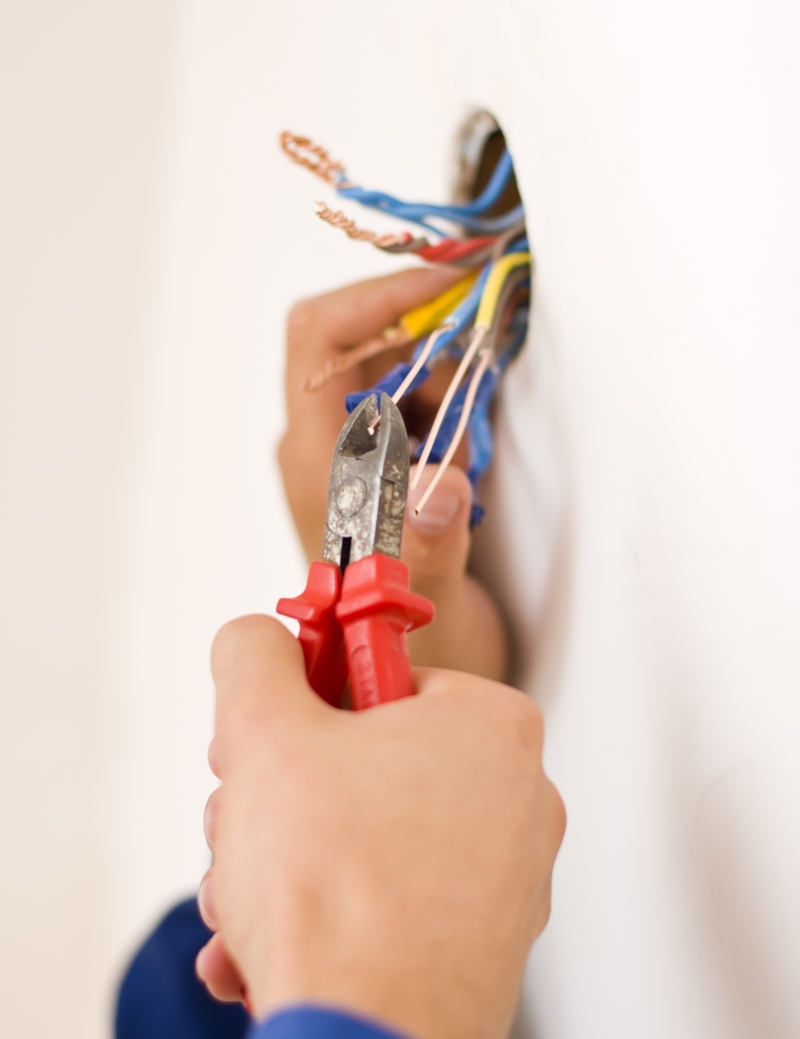 Electricians Crowthorne, Ravenswood, RG45